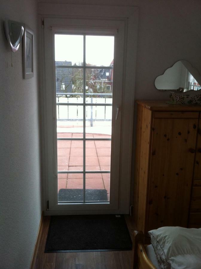 Wohnung B Haus Pamela Neuharlingersiel Exterior photo